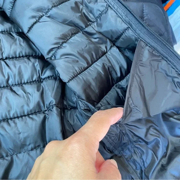 Fashion Nova puff jacket - Picture 4 of 6